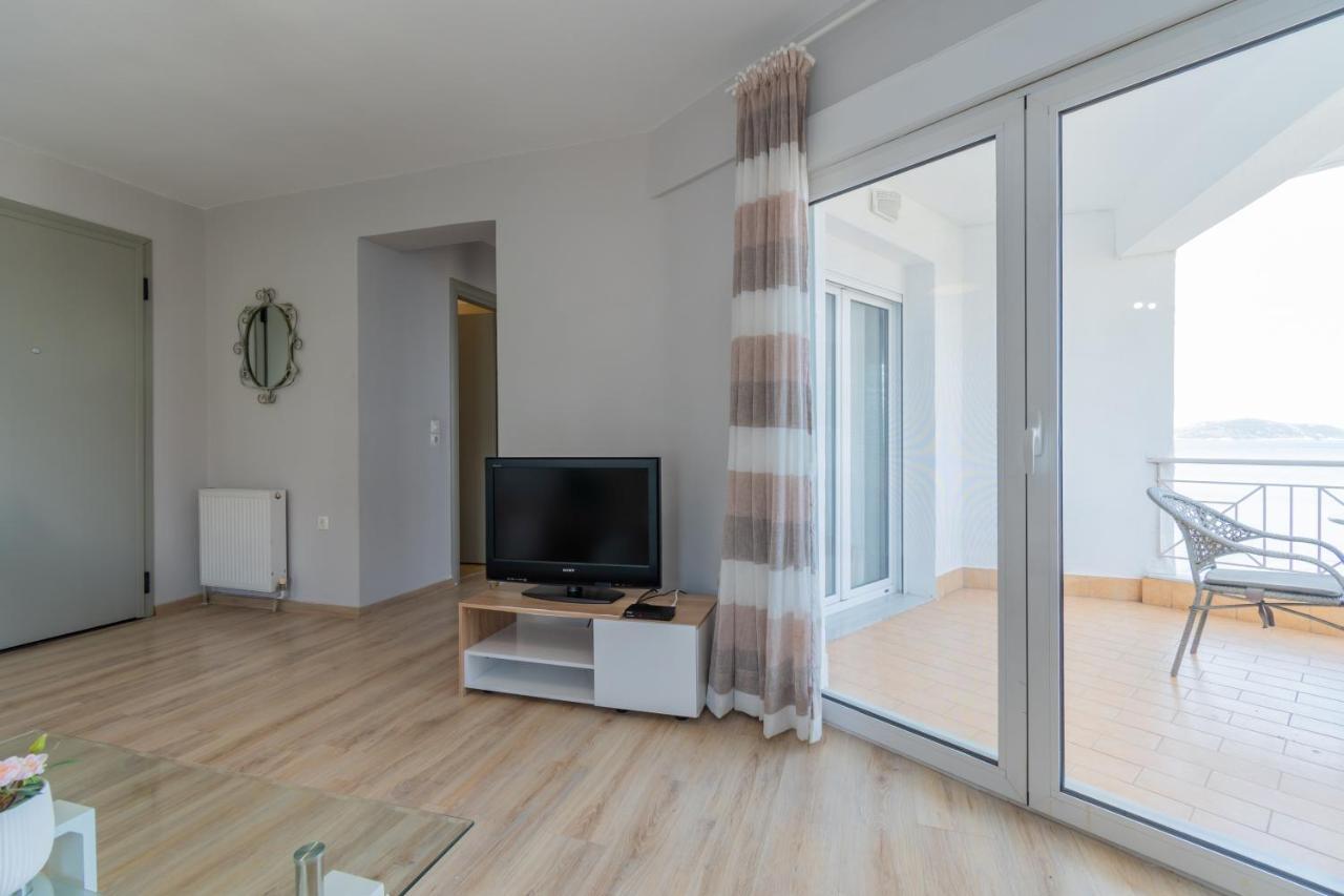 Anesis Seaview Apartment 2 Néos Marmarás Exterior foto